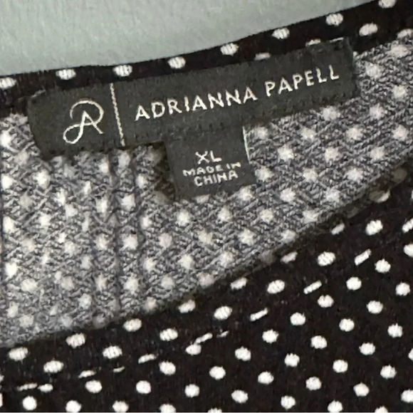 ADRIANNA PAPELL Micropleated Black and White Polka Dot 3/4 Sleeve Blouse Size XL - Picture 5 of 7